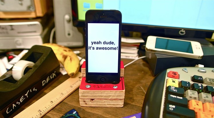 Build an iPhone 5 dock for $1