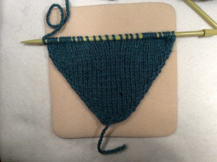 How to knit M1 in knitting | How to M1R and M1L | How to M1 increase a stitch in knitting