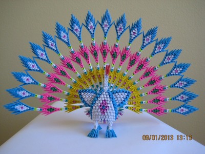 3D Origami Peacock with 19 Tails 1578 Pieces Version 2