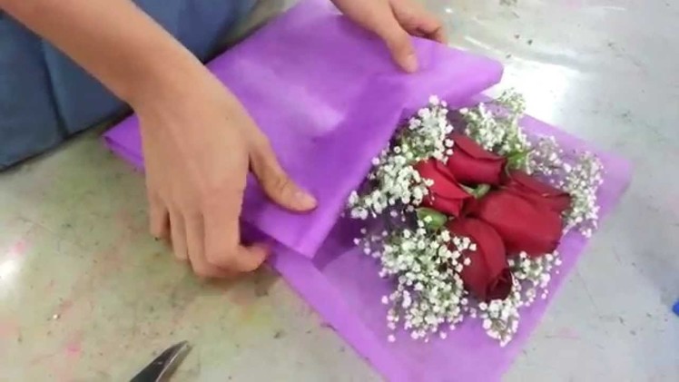 Making Flower Bouquet | Small posy of 5 red roses handbouquet Singapore Florist