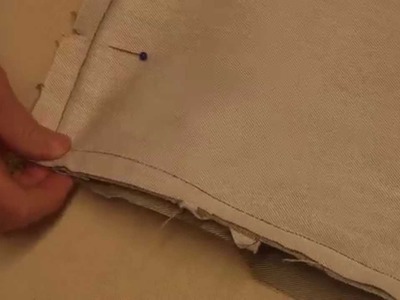 How to sew a zipper in a pillow with piping