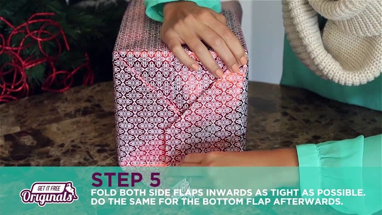 How to Wrap the Perfect Christmas Present!