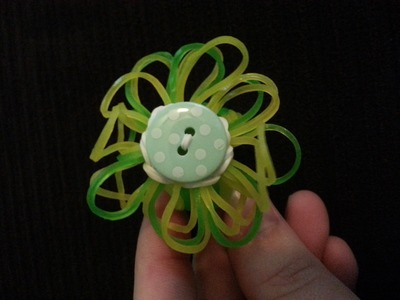 Rainbow loom flower ring tutorial