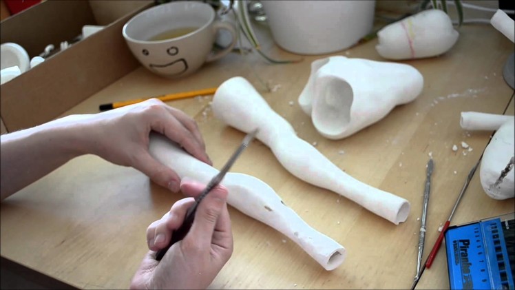 Making my clay BJD: cutting up the legs