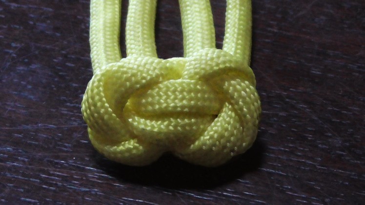 Unique Paracord Snake Head Button Knot - How To Tie It