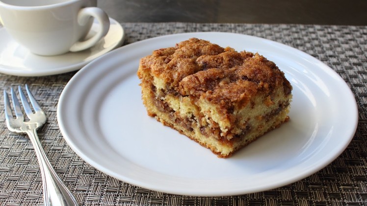 Pecan Sour Cream Coffee Cake Recipe - How to Make a Crumb Cake