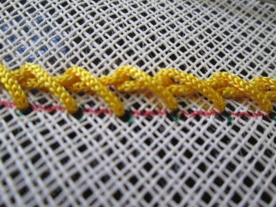 Twist chain stitch - type of chain stitch embroidery