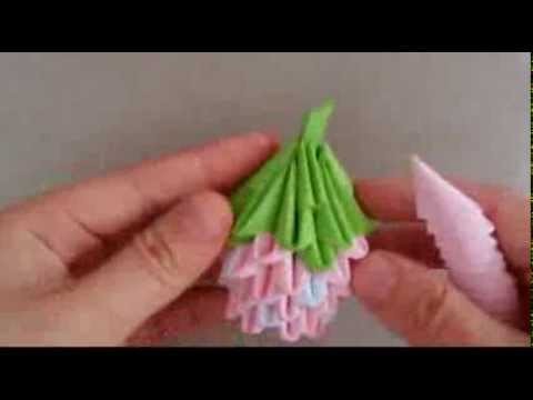 3D origami mini strawberry