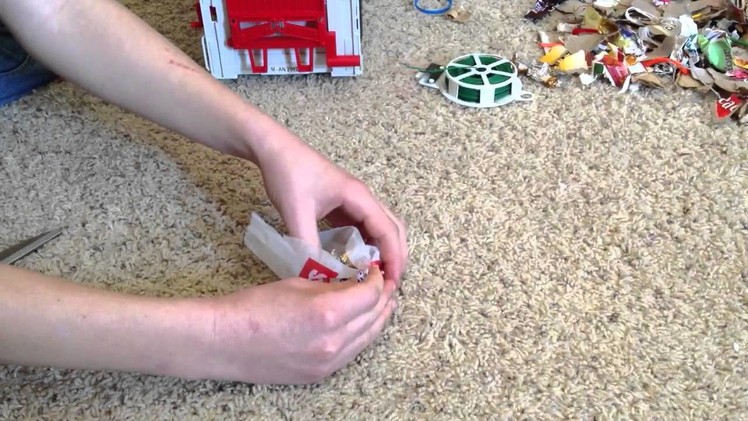 How to make a miniature garbage bag for toy garbage trucks