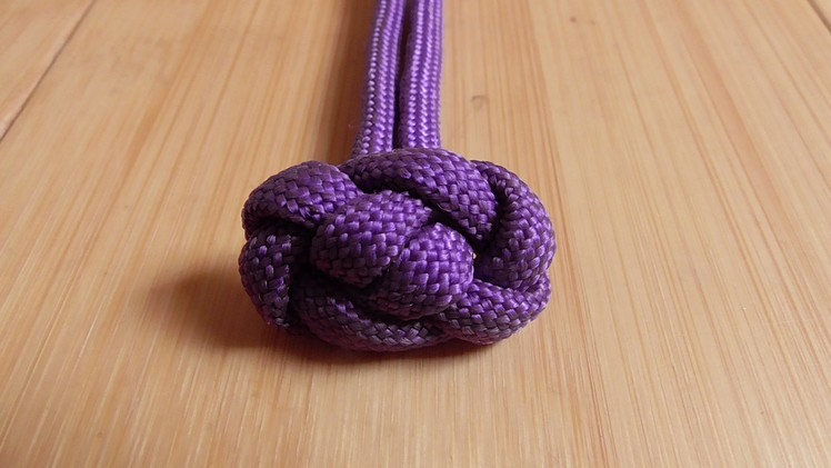 How To Tie A Toggle Button Knot With Paracord