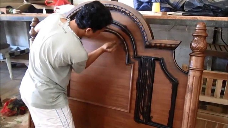 Indonesia furniture manufacturer coloring classic carving bed