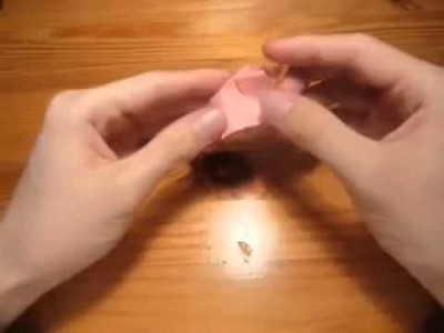 Origami Nut » Classical Kusudama.flv