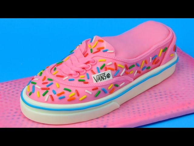 VANS SHOE CAKE, HANIELAS VANS SHOE CAKE, HANIELAS