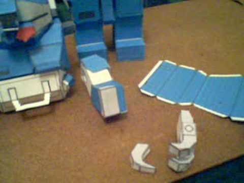 Papercraft Robot - fishtank36