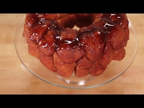 Easy Monkey Bread Recipe | Dessert Ideas | POPSUGAR Cookbook