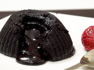 Eggless Molten Choco Lava Cake in Microwave - Chocolate Fondant Cake | Microwave Cooking