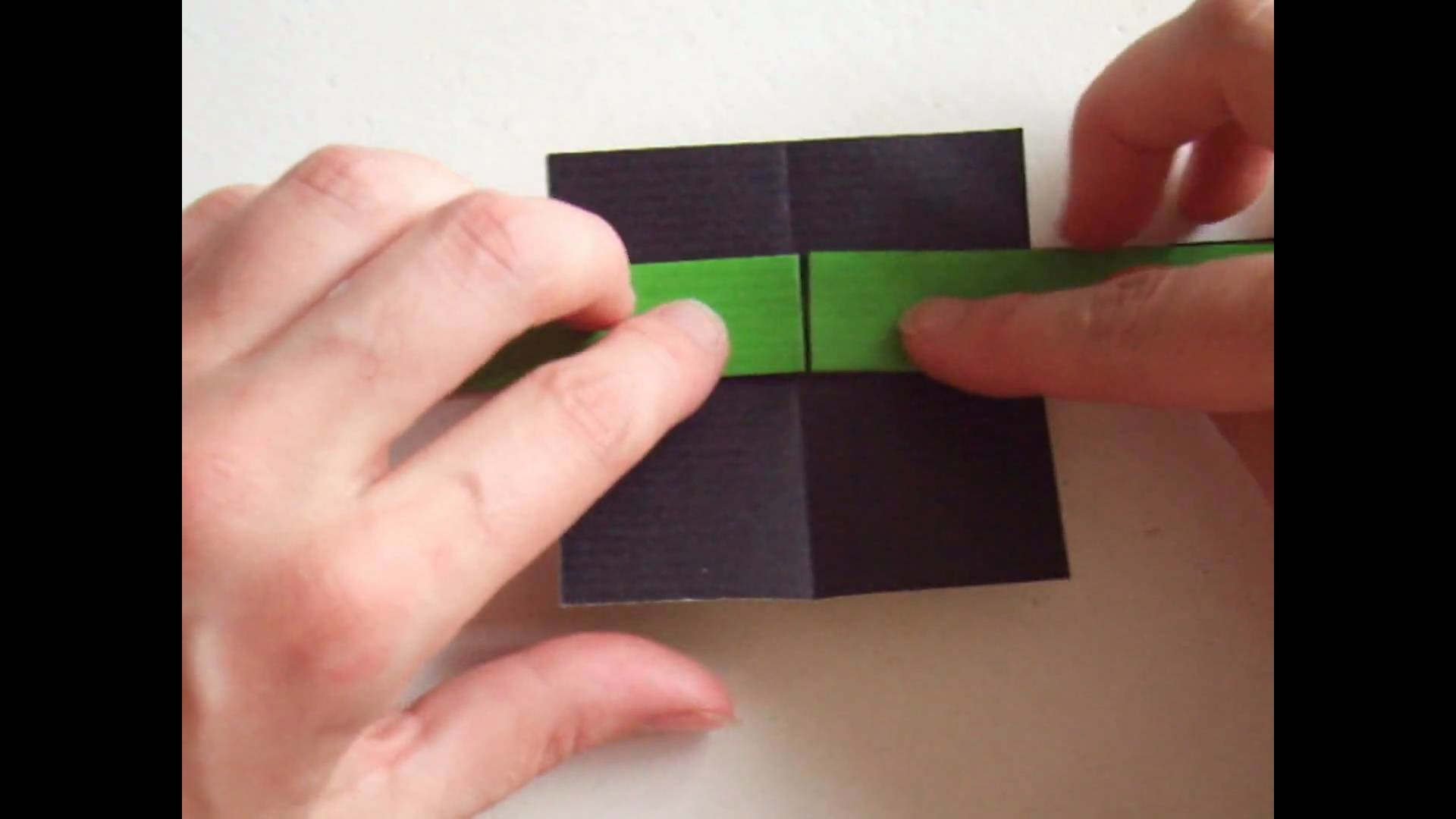 Origami - modular - action origami - moving lizard - tutorial - dutchpapergirl