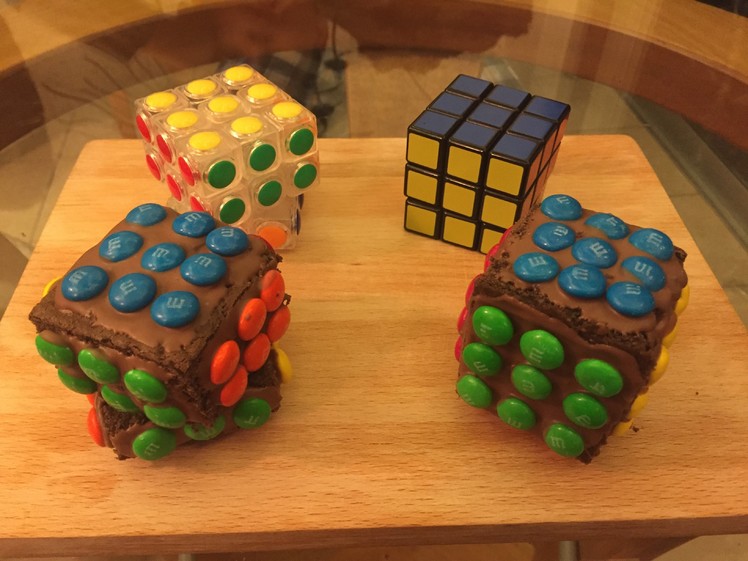 DIY Rubik M&M's Cube Cake - Pastelito de Rubik y M&M's