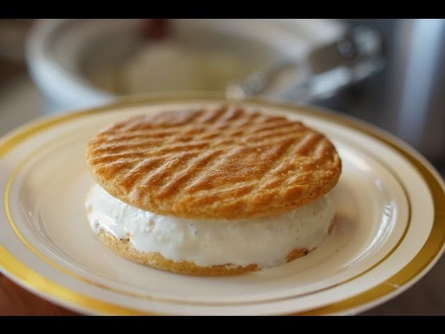 Vanilla Ice Cream & Sandwich - Bruno Albouze - THE REAL DEAL