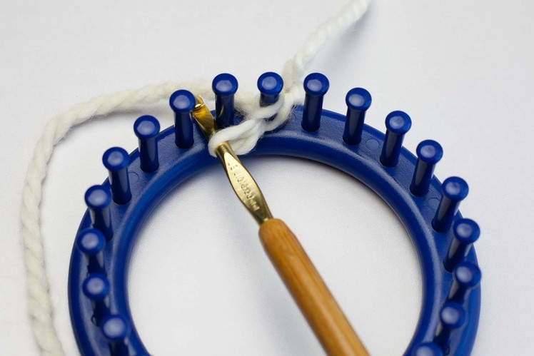 Chain Cast on Loom Knitting