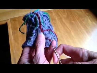 Embellishing your Knitting with the Chain Stitch