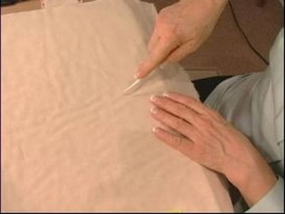 How to Make Quilts : How to Use a Hera