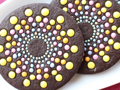 Rainbow Cookies - How to create a striking rainbow pattern on cookies