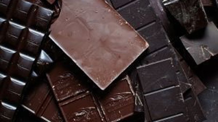 RAW Chocolate Recipe: Simple Healthy, Raw, Vegan, Gluten-free Chocolate