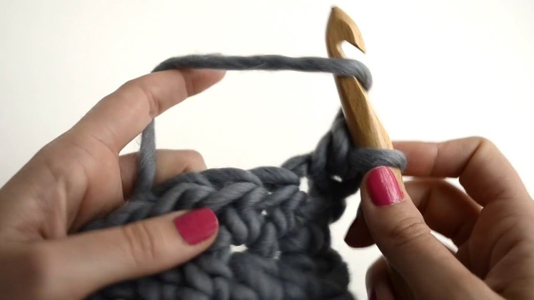 How to crochet half double crochet | WE ARE KNITTERS