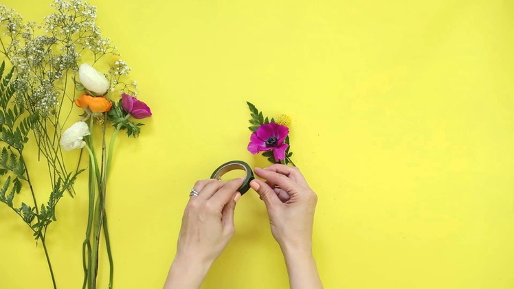 How to Make DIY Floral Boutonnieres