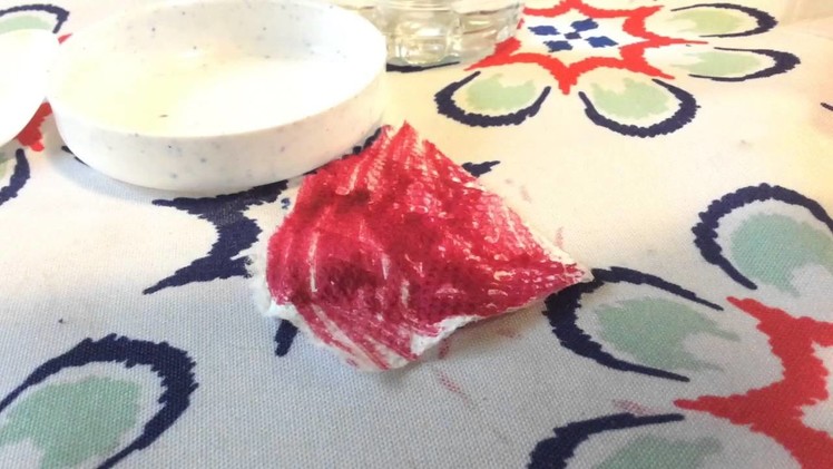 How to make diy food coloring!!! Doesn't stain!!! Only for crafts no lip gloss or food!!