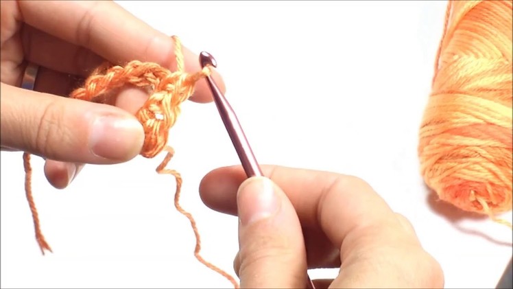 How to crochet single stitch across a chain.