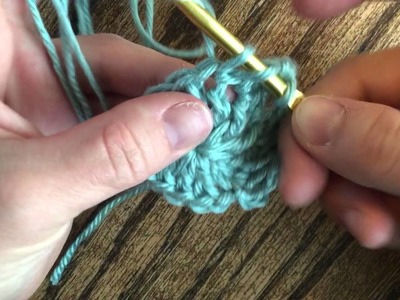 Second round granny square pixel crochet