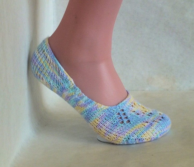 How to Loom Knit Lace Ballet Socks (Includes simple version)