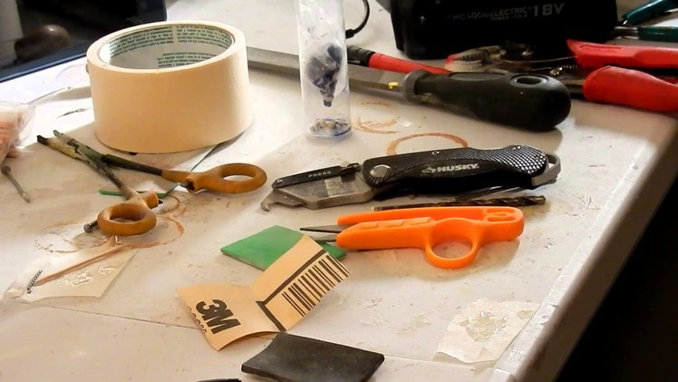 How to make a balsa crankbait with rattles