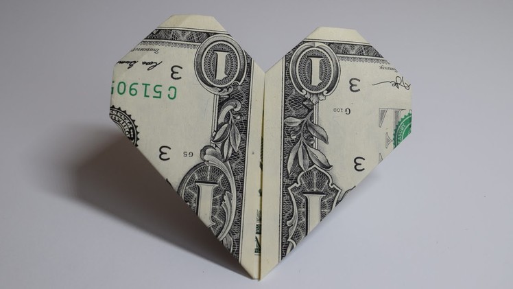 Dollar Origami: Heart | 1 Dollar | Easy tutorials and how to's for everyone #Urbanskills