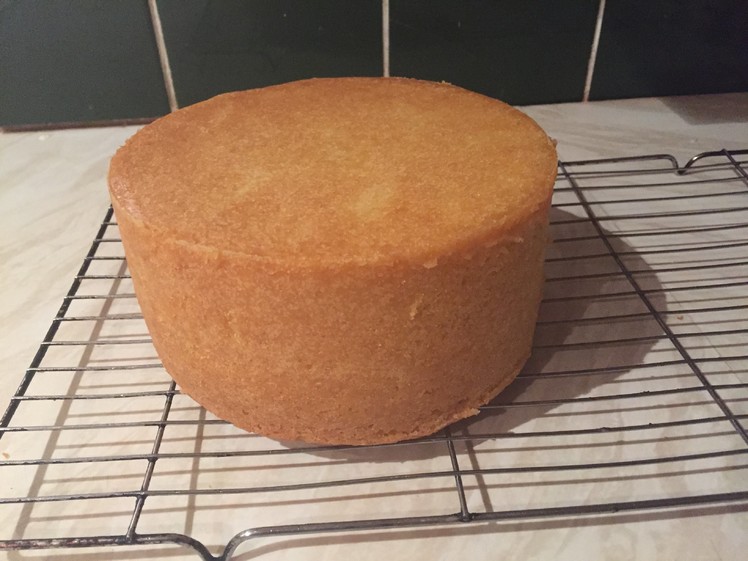How to bake a deep 6 inch round madeira cake