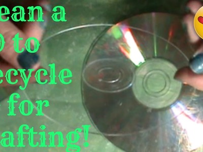 How to Clean a CD for Recycling and Crafting