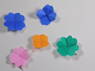 How to  make an Origami Clover