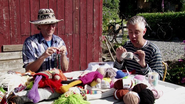How to knit their doll - by ARNE&CARLOS