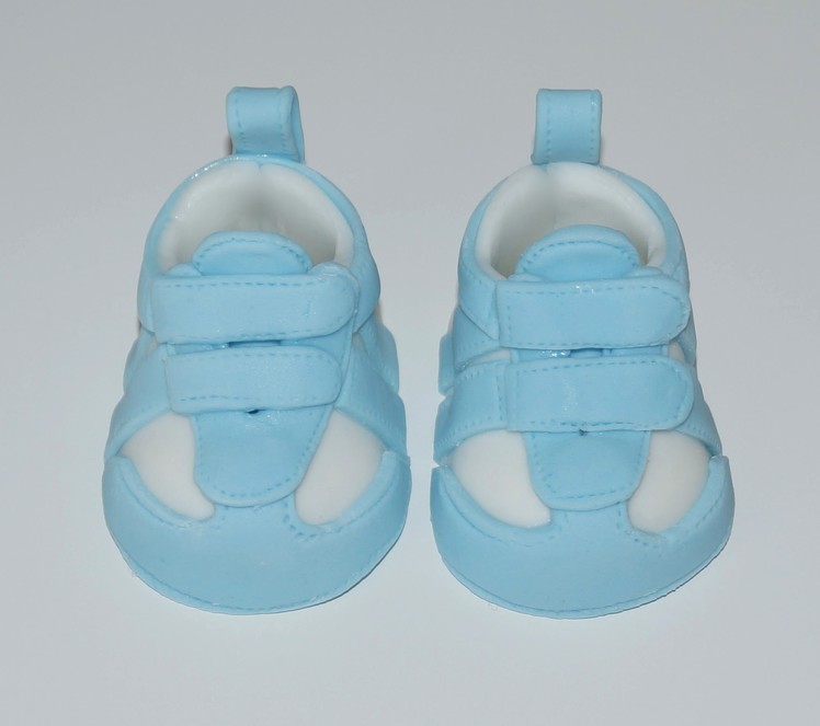 Cake decorating - how to make a baby sneaker shoe