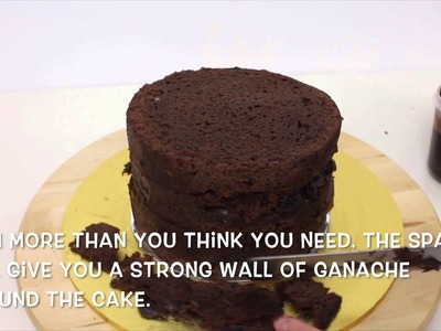 How to ganache a round cake