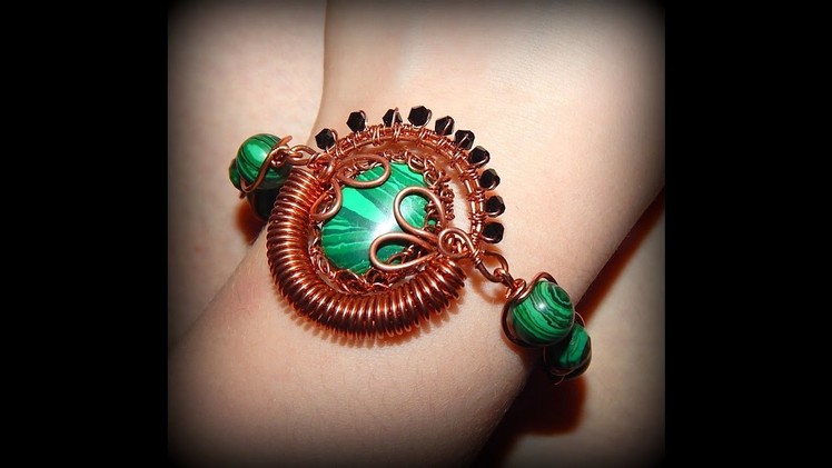 Bracelet center with spiral.Wire wrap connector