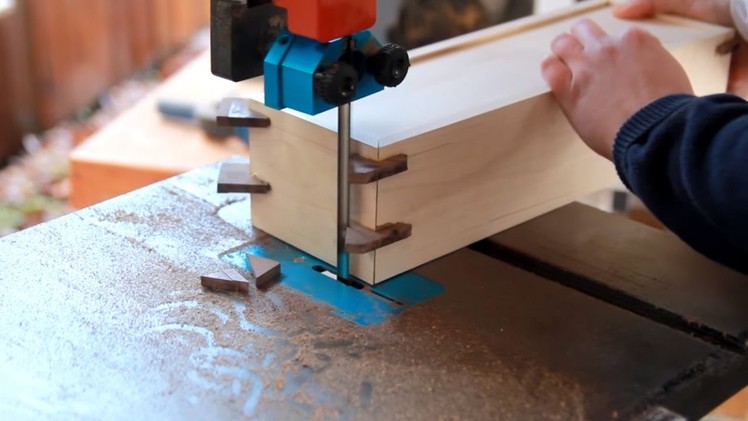 DIY Maple Portable Toolbox | Darbin Orvar