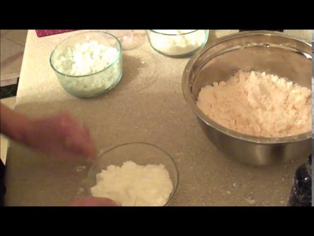 How to easily make Bath Bombs~ with Recipe!