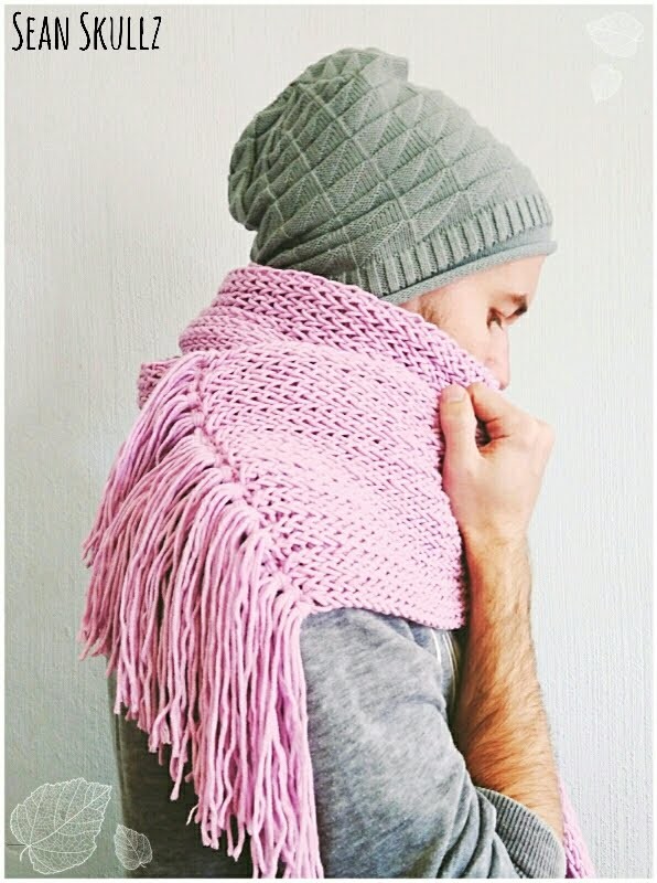♥ Let's Make: A Chunky Loom Knitted Scarf ♥