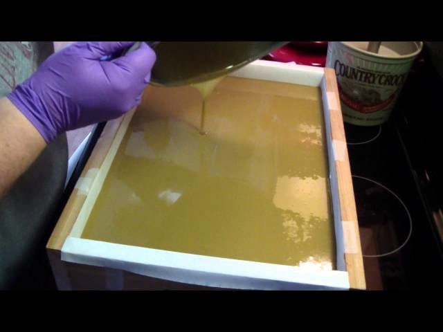 Making & Cutting Aleppo Slab Soap