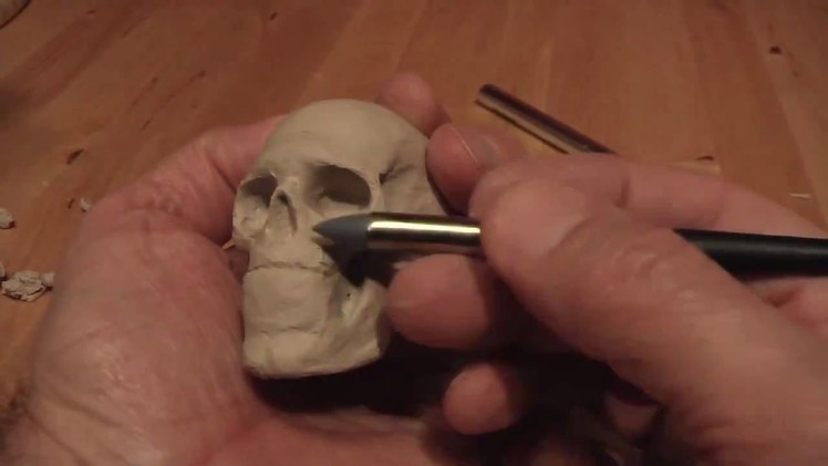 Sculpting a Human Skull-part2