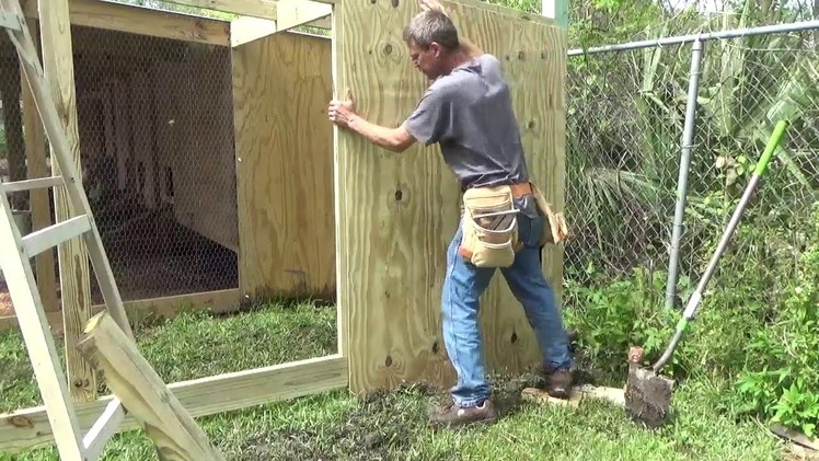THE CHICKEN COOP. Expanding Again. How to make the cage door.