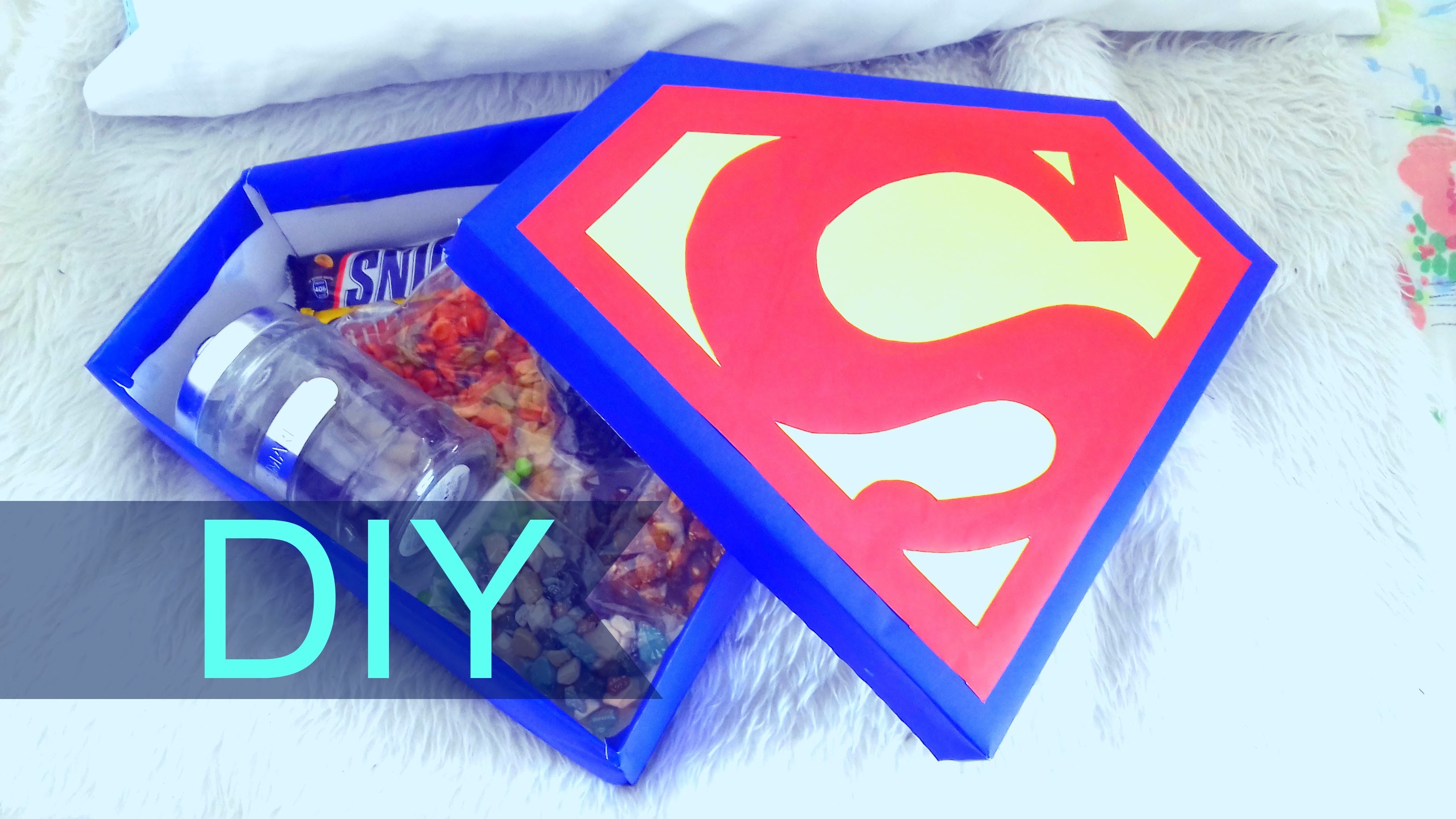 DIY ♡ UN SUPER DETALLE ♡ Caja de SUPERMAN ♡  ideas ♡